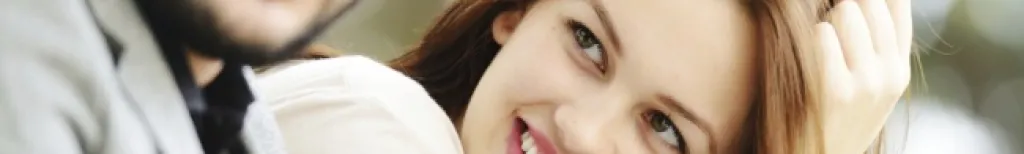 Les gestes pour lui faire comprendre qu'elle/il vous plaît